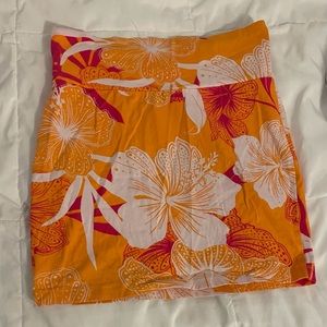 Adorable Hawaiian mini skirt